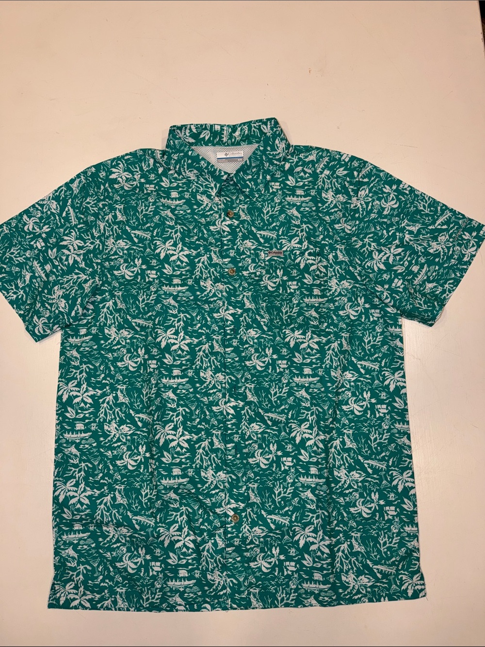 Men's Green Floral Short-Sleeve Button-Down Fishing Shirt Columbia